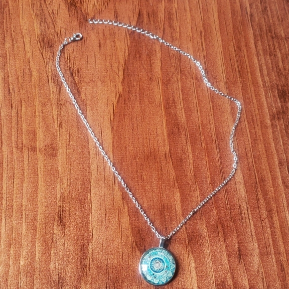 Blue Paisley Boho Silvertone Drop-Style Necklace - Picture 5 of 7